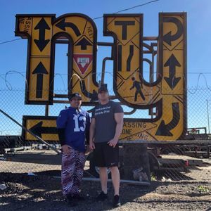 Meet your Posher, Damian